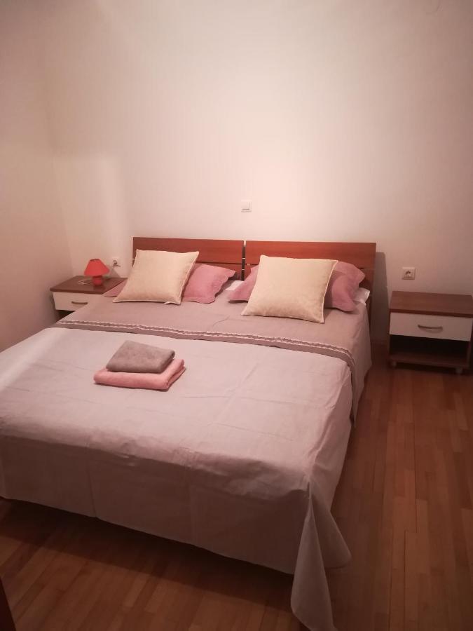 Apartments By The Sea Novalja, Pag - 17973 Esterno foto